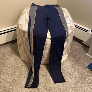 Champion workout leggings. Size S